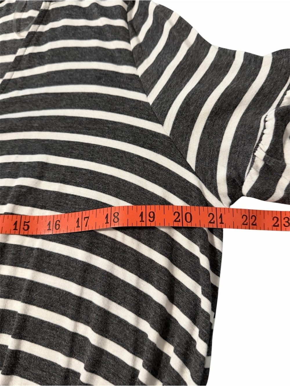 CY Fashion NWT Striped Dark Gray and White V-Neck Short Sleeve Romper Dress - L - Picture 8 of 9